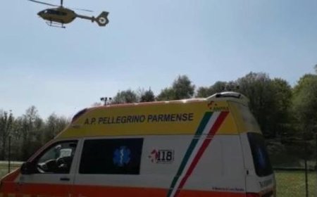 Frau schwer verletzt: Traktor kippt in Pellegrino um, mit Hubschrauber ins Maggiore Krankenhaus gebracht