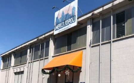 Mercatopoli, alles steht still. Kunden: “Wo ist unser Zeug?”