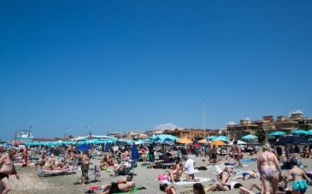 Touristendorf beschlagnahmt, 150 Personen evakuiert
