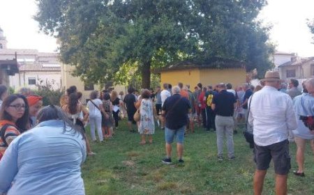 Don Camillo und Peppone sind zurück: Ansturm beim Casting für den Film über Guareschi in Brescello