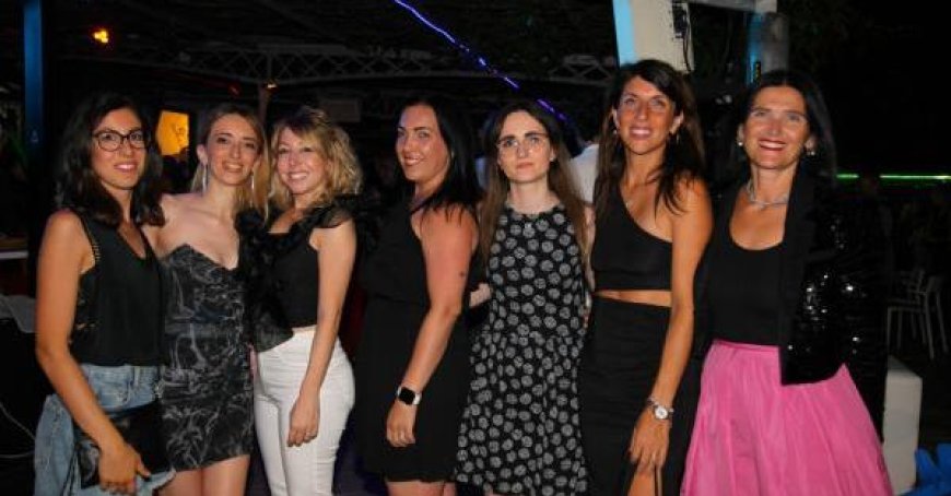 Mittwochabend am Colle San Giuseppe – Foto: Das waren die Gäste auf der Party