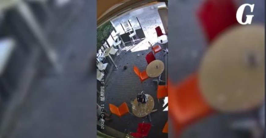 Le Bar Toscana touché par un amas de roches suite à un accident ferroviaire: l’impressionnante vidéo de l’incident