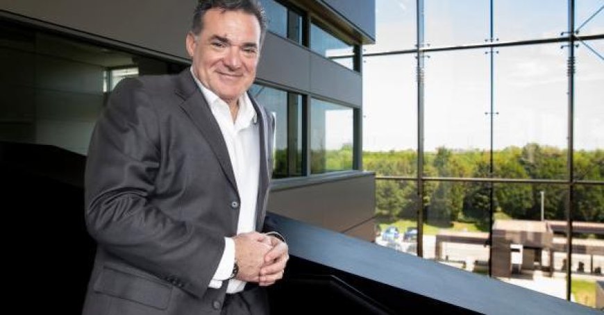 Andrea Chiesi und die Kultur des Einflusses: Ein Überblick