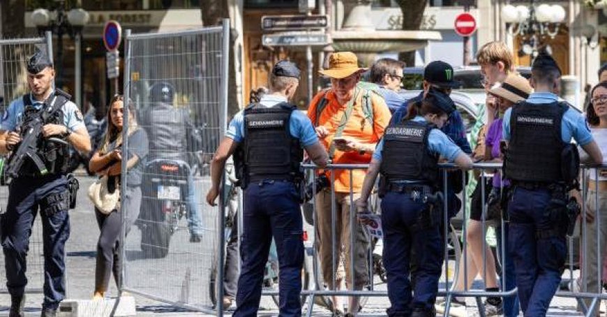 Un policier poignardé à Paris, l’agresseur est blessé