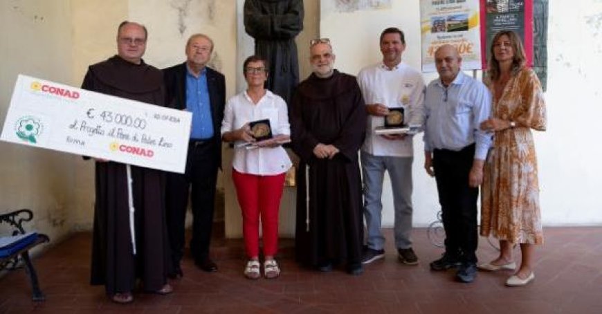 Le pain du père Lino, bon et solidaire, vaut 43 000 euros