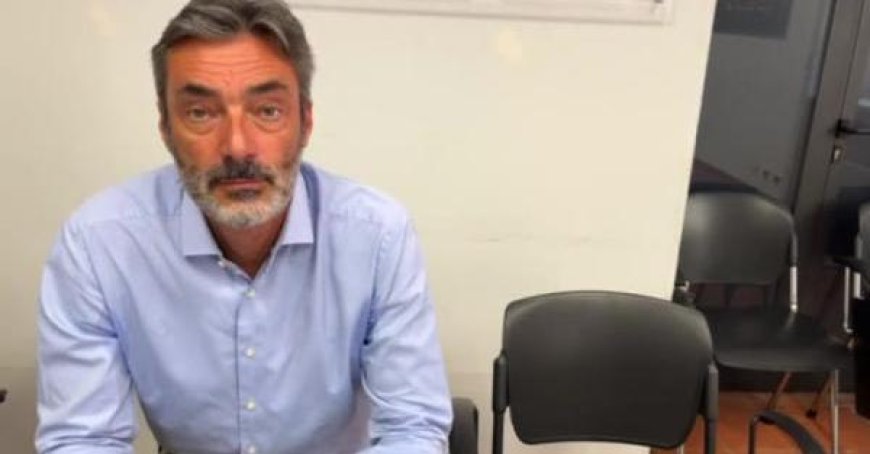 Der Fratelli d’Italia Gruppenleiter spricht im Stadtrat aus