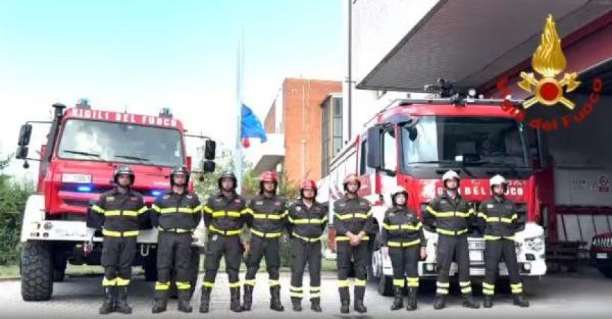 Hommage des pompiers à Parma aux collègues décédés à Matera