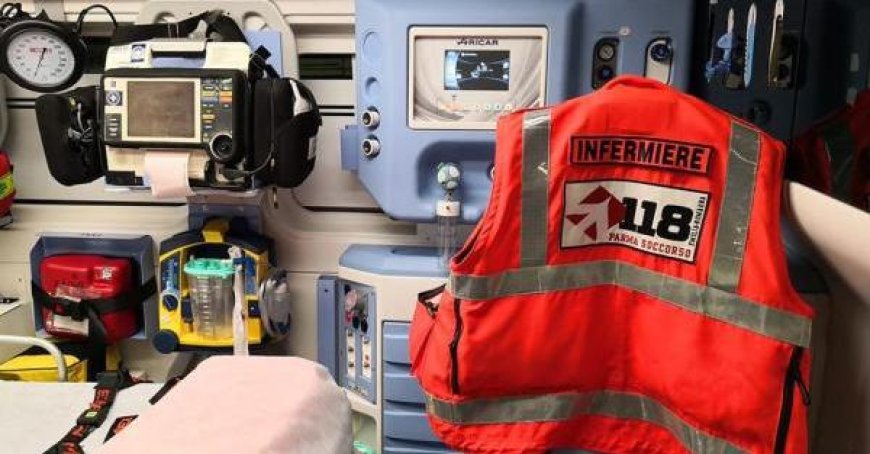 Un enfant de 7 ans sauvé d’un choc anaphylactique après avoir mangé des fruits à coque dans un train à Ancona