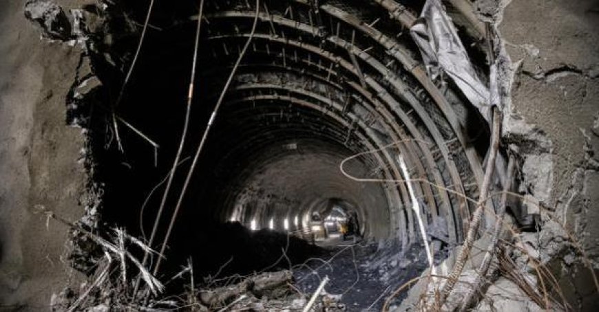 Assaut No Tav à Chiomonte : des bombes de papier lancées, l’autoroute du Fréjus envahie, un tronçon fermé
