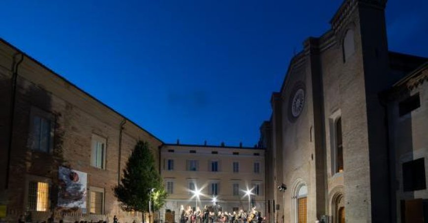 Alda Merinis Stimme kehrt in Parma zurück bei einem Abend voller Musik und Poesie