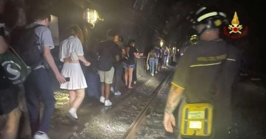 Évacuation d’un train dans un tunnel à Gênes : peur pour 48 passagers