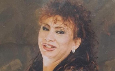 L’Espagne, l’ironie et la liberté : adieu à la Duchesse des goliards