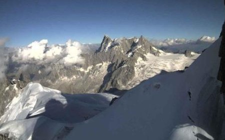 Serak auf dem Monte Bianco eingestürzt, Rettungsdienste alarmiert