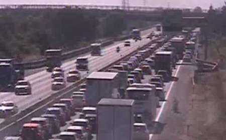 Bouchon de 3 kilomètres sur l’A15, en direction de La Spezia