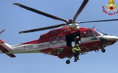 Riesiger Felsbrocken auf einem Maultierpfad im Lecchese, isolierter Abschnitt