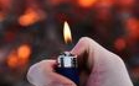 Incendie près de la forêt, arrestation d’une pyromane de 68 ans