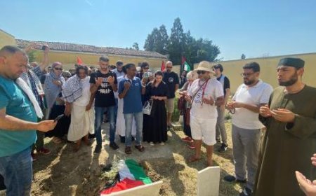 Larmes et prières pour Seifeddin, symbole de paix enterré à Parme – Photos