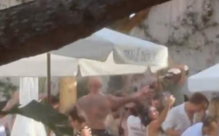 Luxus in Saint Tropez: 260.000 Euro teure Flasche auf Freunde gesprüht – Video
