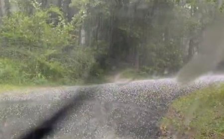 La température à Schia chute de 10 degrés et la grêle arrive – Photos et vidéos