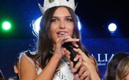 Schönheiten der Miss Emilia Romagna morgen auf dem Laufsteg in Monticelli. Und heute Abend in Mezzani Miss Sport.