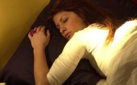 Sleeping in on weekends may reduce the risk of heart disease, study finds