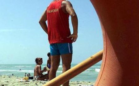 Lifeguard in Riccione sperrt 11-jährigen Jungen in Kabine ein, Eltern erstatten Anzeige