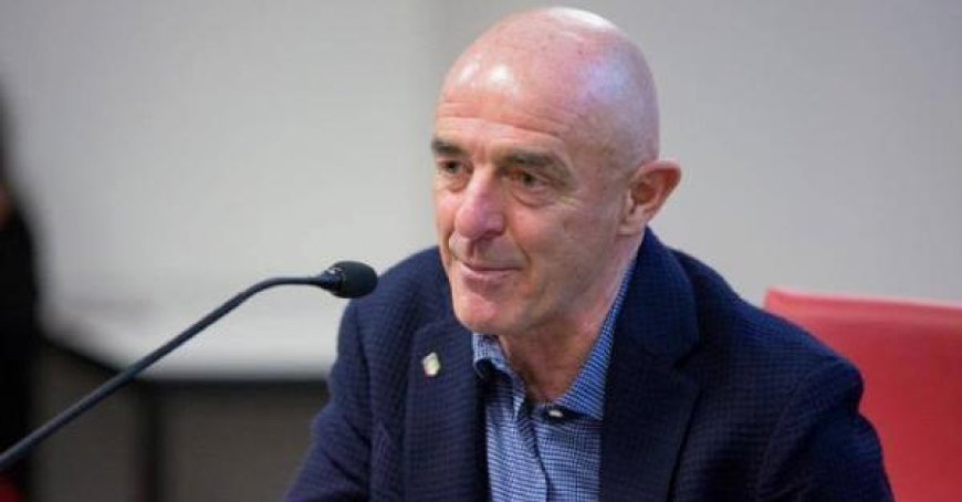 Pincolini critique le projet de patinoire de Salso dès le début