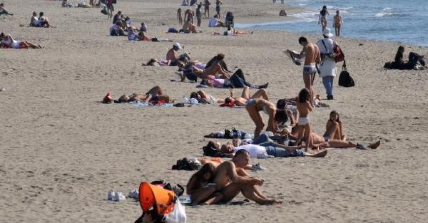 Strand in Forte dei Marmi geschlossen, Bombenfund an der freien Küste