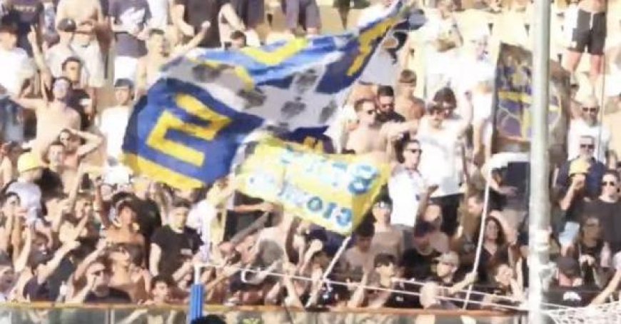 Une amicale qui ressemble à la Serie A : après 6 minutes, l’homme marque deux buts. Mais l’un d’eux n’a pas été accordé (Pas de technologie de la ligne de but)