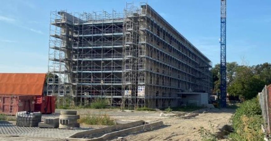 Baustelle Tamerici verzögert: 80 ältere Menschen immer noch ohne “Zuhause”. Andreoli (Asp): “Mehrere Mahnungen an Inail”