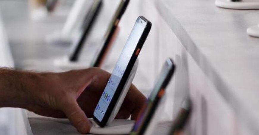 Familien verbringen mehr für Telefone und weniger für Lebensmittel: Konsumgewohnheiten ändern sich