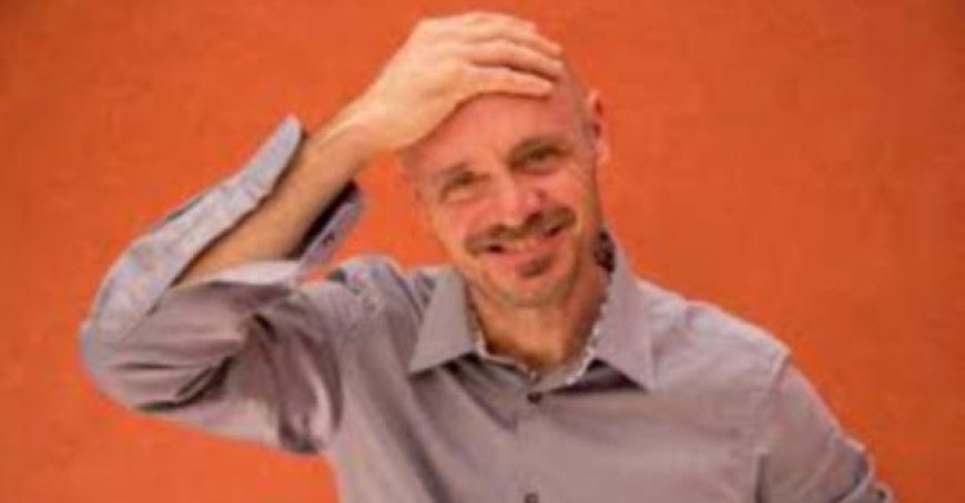 Leonardo Manera discusses the anxiety of modern technology life in Compiano