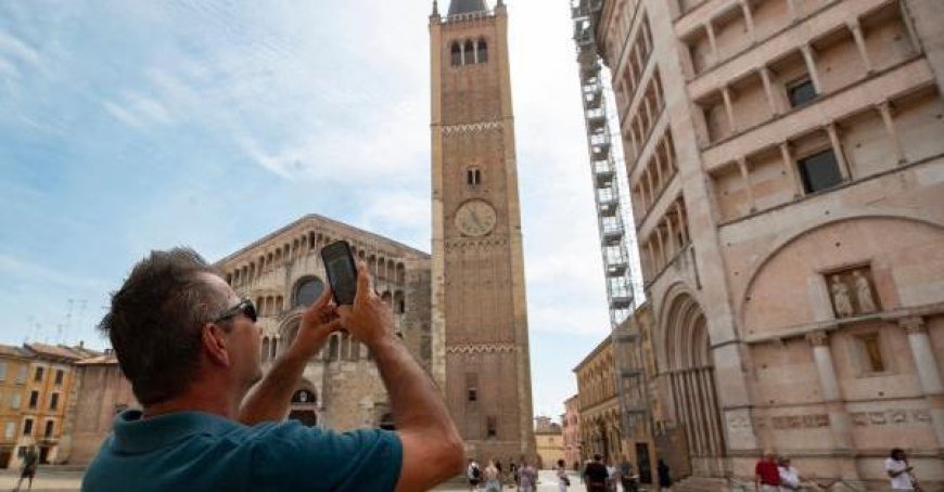 Affluence touristique sur l’Appennino pour le jour de Ferragosto : Parma déserte il y a 30 ans