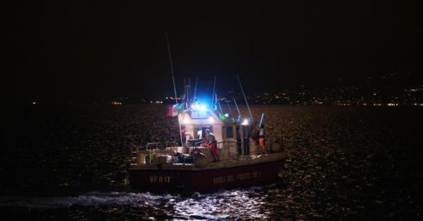 Yacht vor Sizilien gesunken, drei Taucherteams suchen nach Vermissten im Schiffsrumpf – Fotos