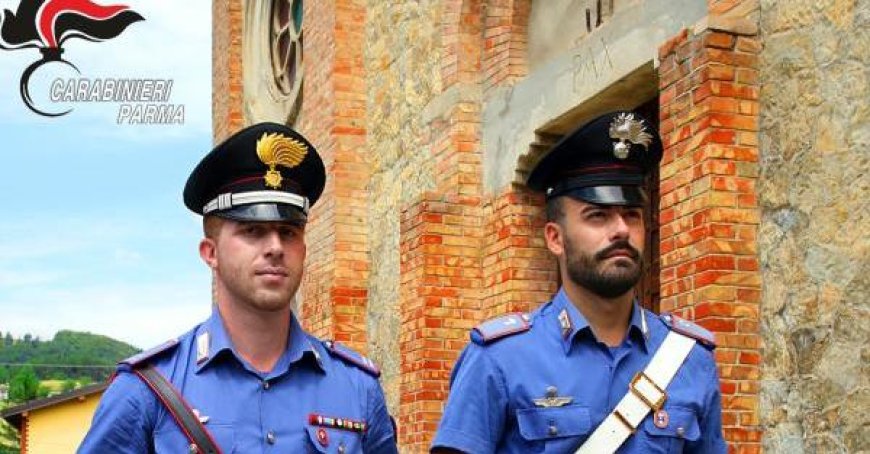 Un homme de 54 ans dénoncé par les carabiniers à Salsomaggiore pour avoir simulé une prière tout en volant la boîte de collecte des offrandes