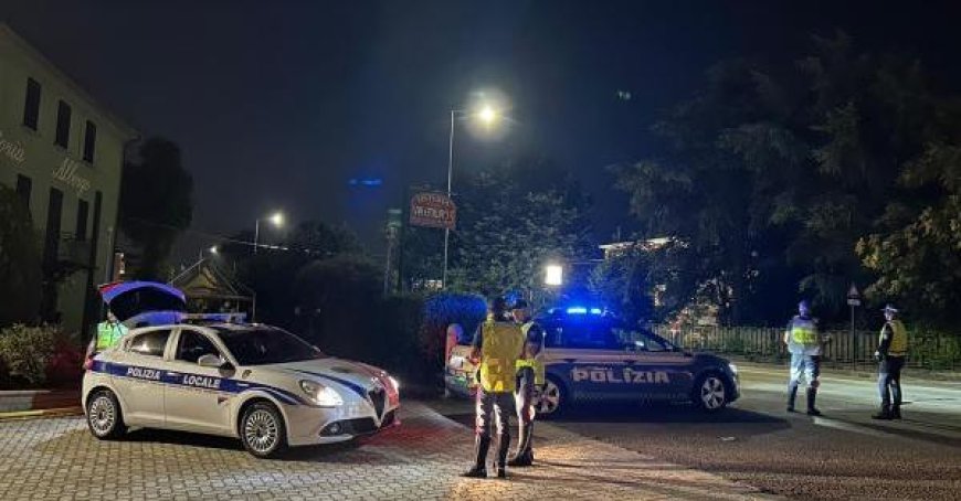 Zwei Fahrer nach Alkoholkonsum am Steuer erwischt: angezeigt und Führerschein entzogen