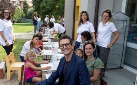 Sonnerie de la première cloche de la maternelle au lycée