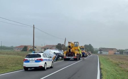 Tanklastwagen verunglückt in Paroletta: Sp11 wegen Bergung des Fahrzeugs gesperrt