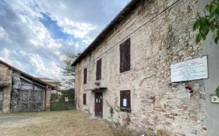In Parma gibt es fast 7.000 baufällige Gebäude. Neuer Appell zur Rettung von Ferdinando Santis Geburtshaus.