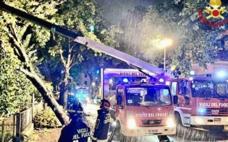Schweres Unwetter in Romagna: Drei Feuerwehreinheiten aus Parma am Nachmittag mit Fahrzeugen ausgerückt