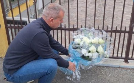 Vignale Mayor Pays Tribute with Laying of Flower Bouquet