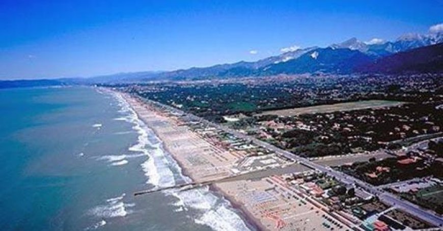 Unwetter in Versilia: Schäden in Marina di Pietrasanta durch Regen, Hagel und kleinen Windstoß