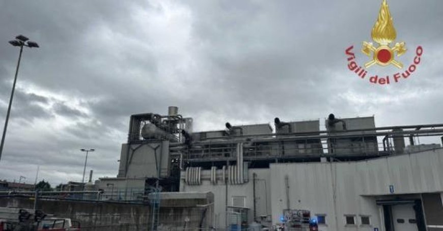 Fire breaks out at Rana pasta factory after refrigerator group explosion