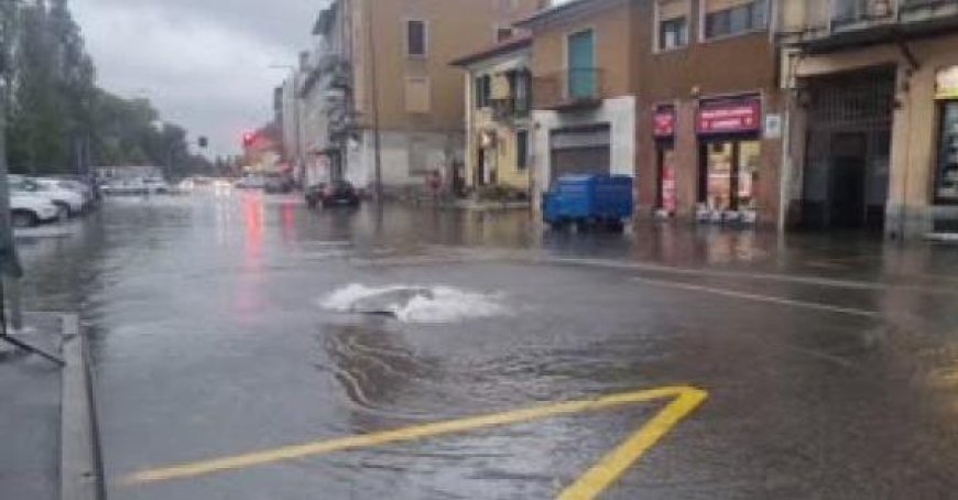 Inondations à Milan : des bus et des tramways détournés à cause des fortes pluies – Vidéo