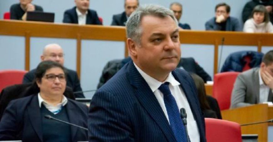 Rainieri se porte candidat pour soutenir la Ligue et la ville