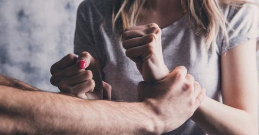Les hommes violents : quand il demande aussi de l’aide