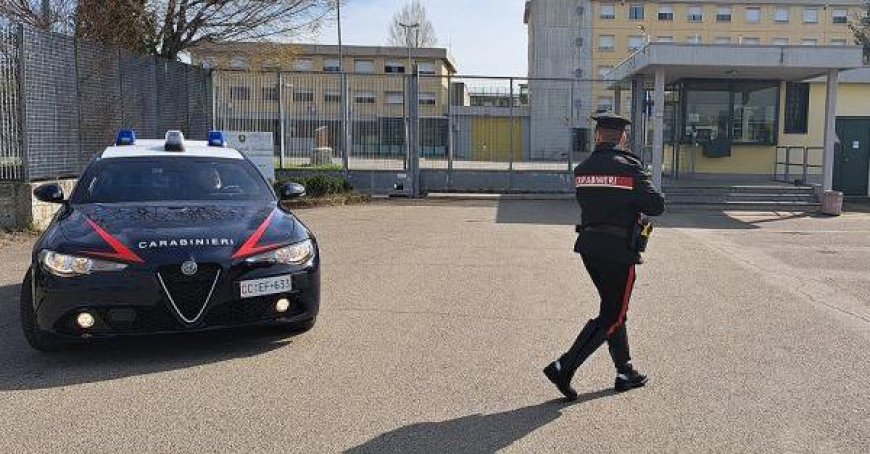 Un homme arrêté pour avoir extorqué de l’argent et maltraité sa mère
