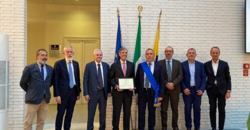 Manager Supports Italian Youths in New York City