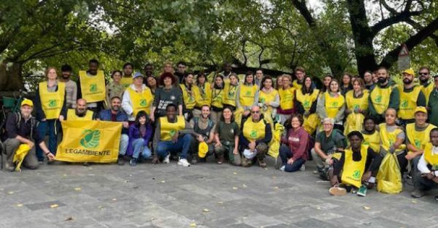 Le lit du torrent Parma respire enfin : des tas d’ordures collectés par une centaine de volontaires – Photo