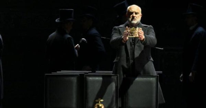 Michele Pertusi Shines in French Production of “Macbeth” to Kick Off Verdi Festival: Reflects on Forty-Year Career Success